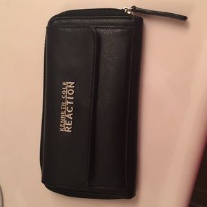 Kenneth Cole wallet